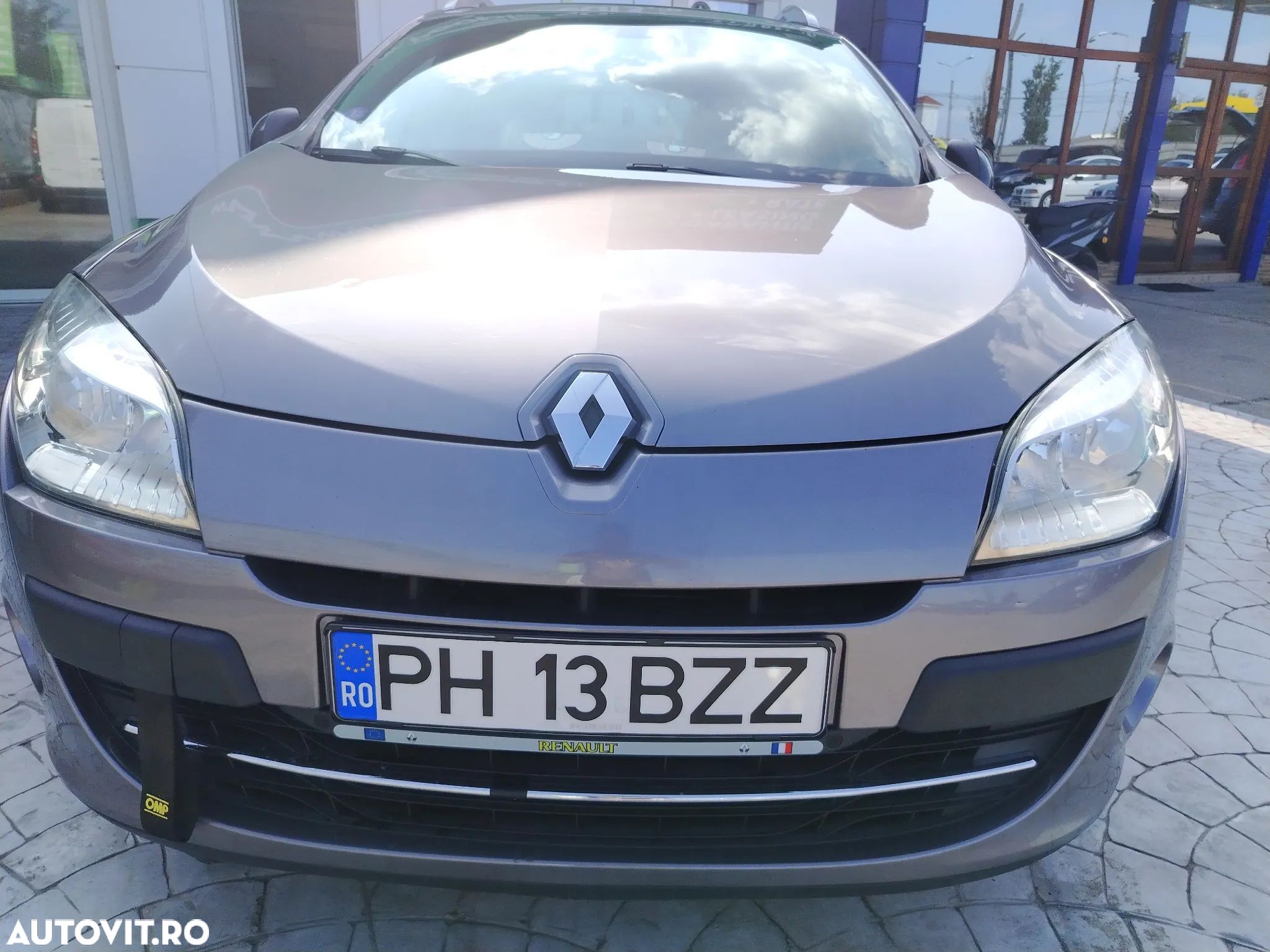 Renault Megane Grandtour TCe 130 Bose Edition - 1