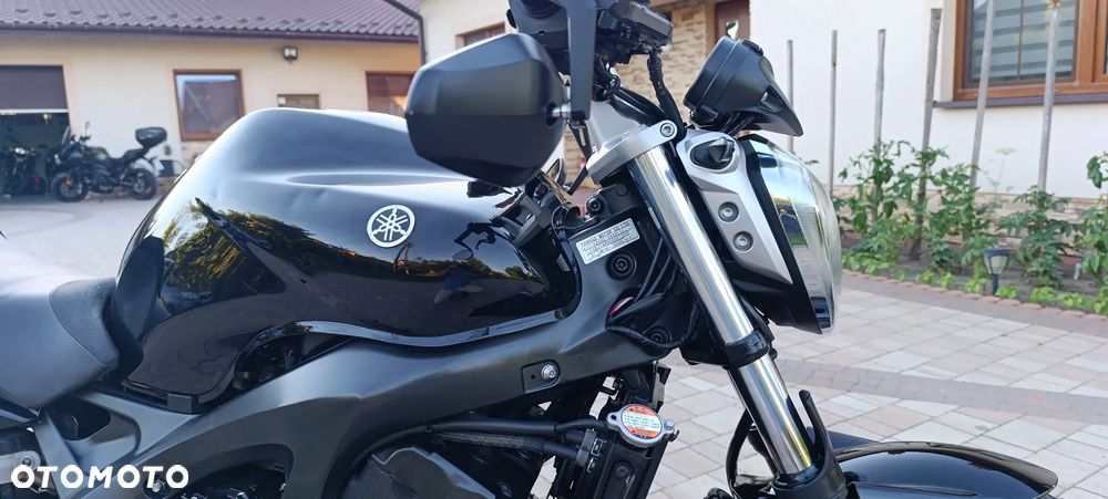 Yamaha FZ6 - 30