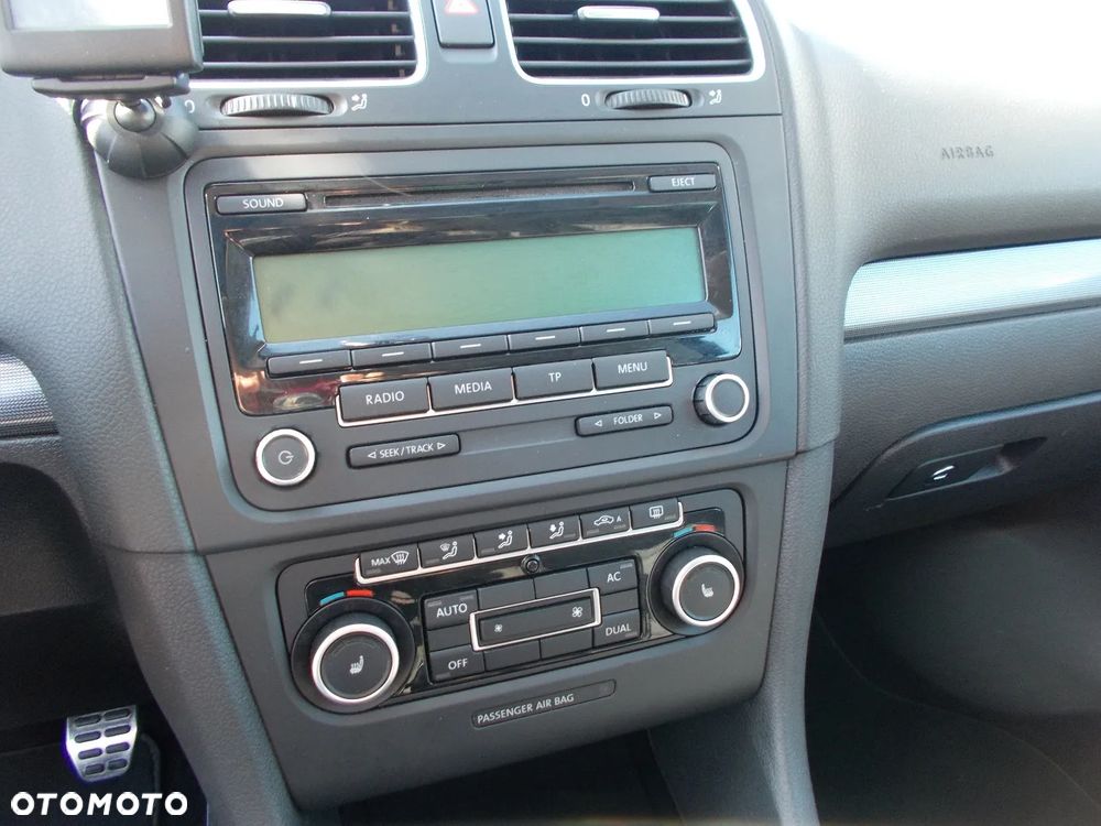 Volkswagen Golf 1.2 TSI BMT Trendline - 21