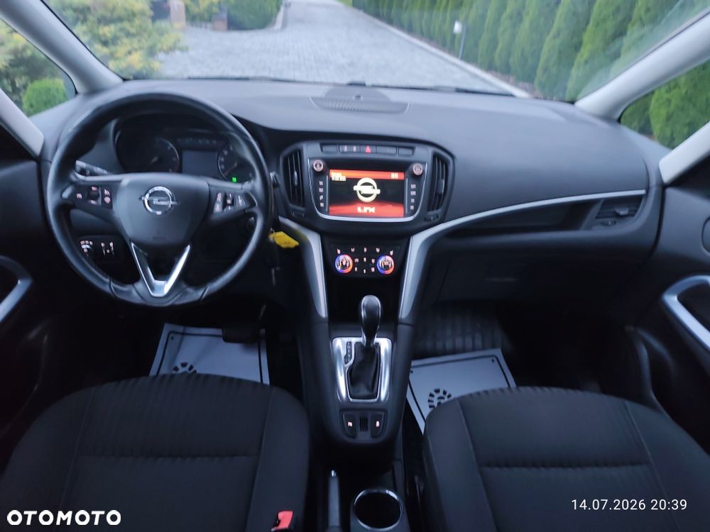Opel Zafira - 7