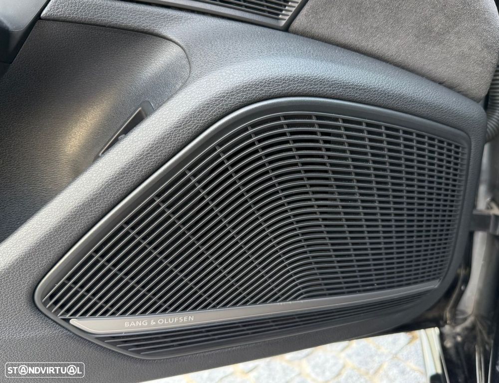 Audi A4 Avant 2.0 TDI S-line S tronic - 12