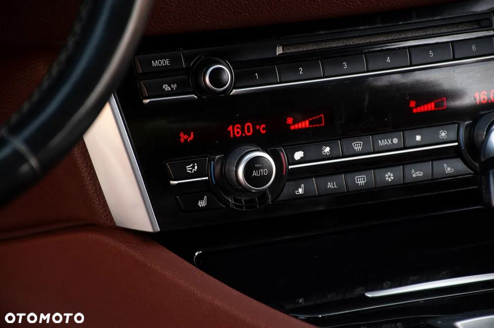 BMW 5GT 535d - 24