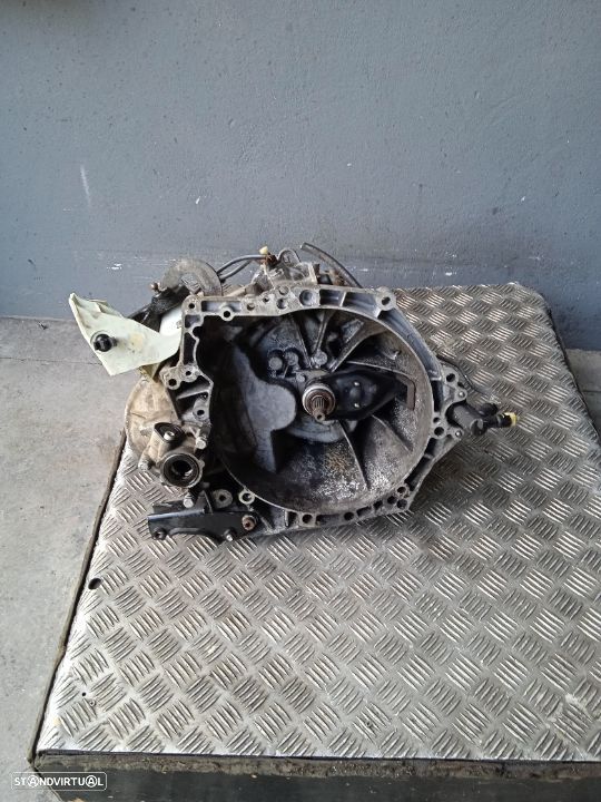 Caixa de velocidades Peugeot 207 1.6Hdi 110cv Ref: 20DP45 - 3