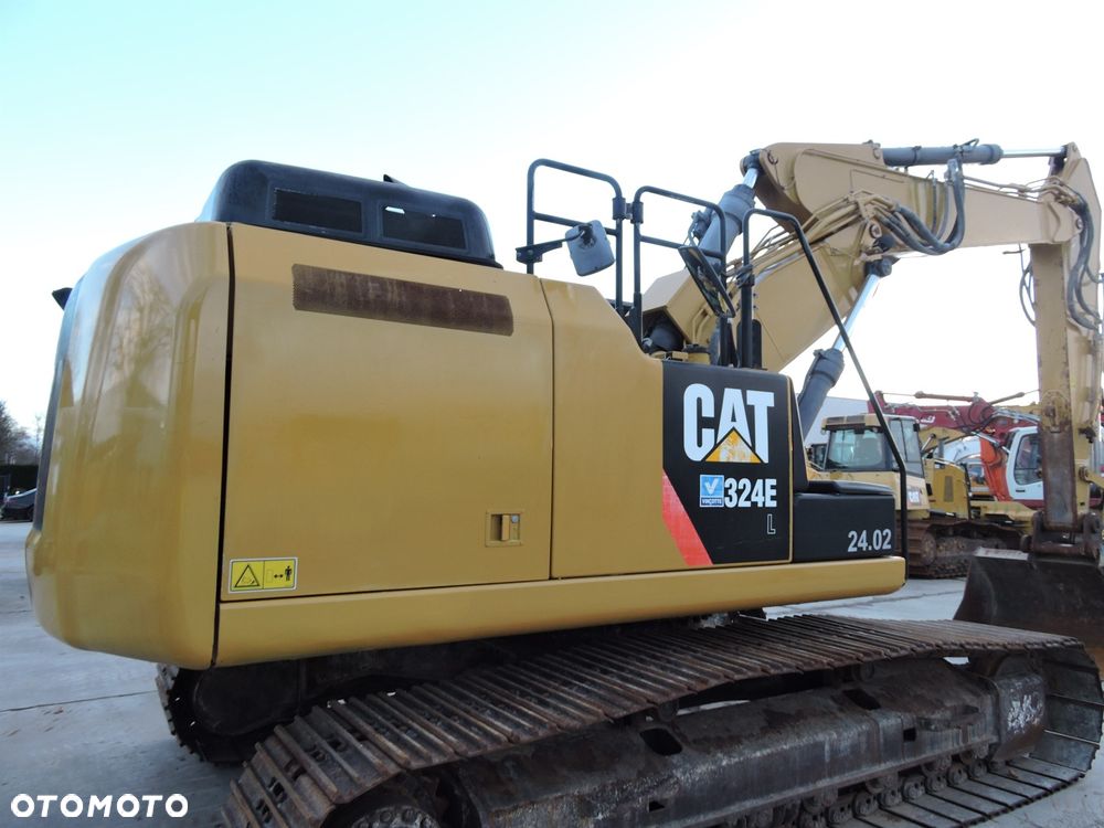 Caterpillar 324EL - 26