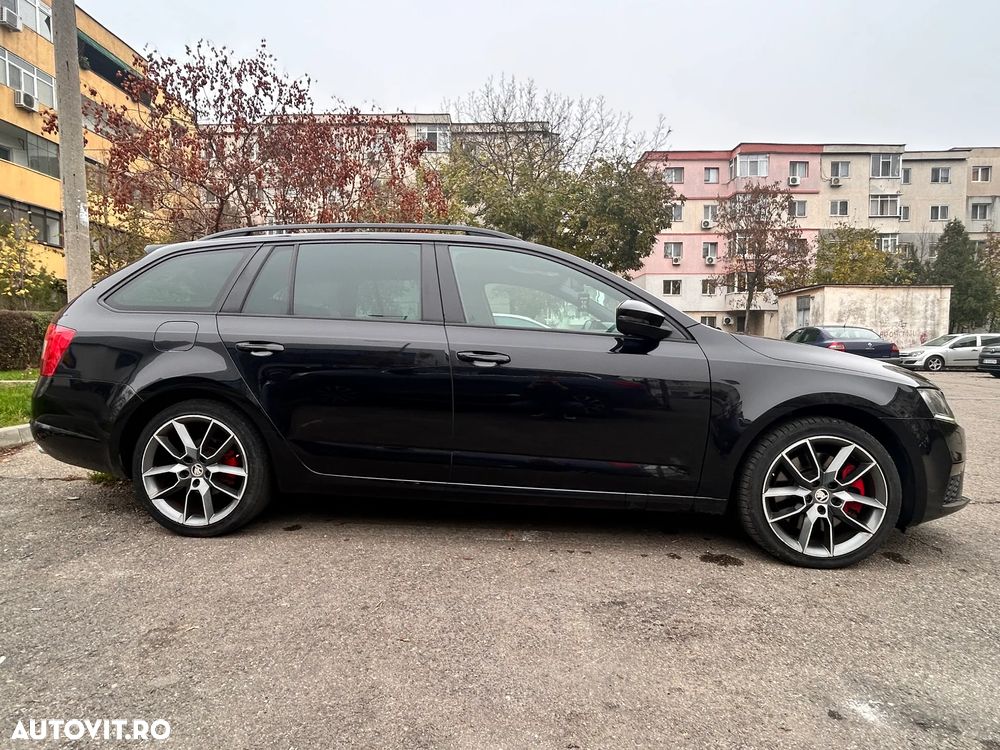Skoda Octavia 2.0 TDI DSG RS - 4