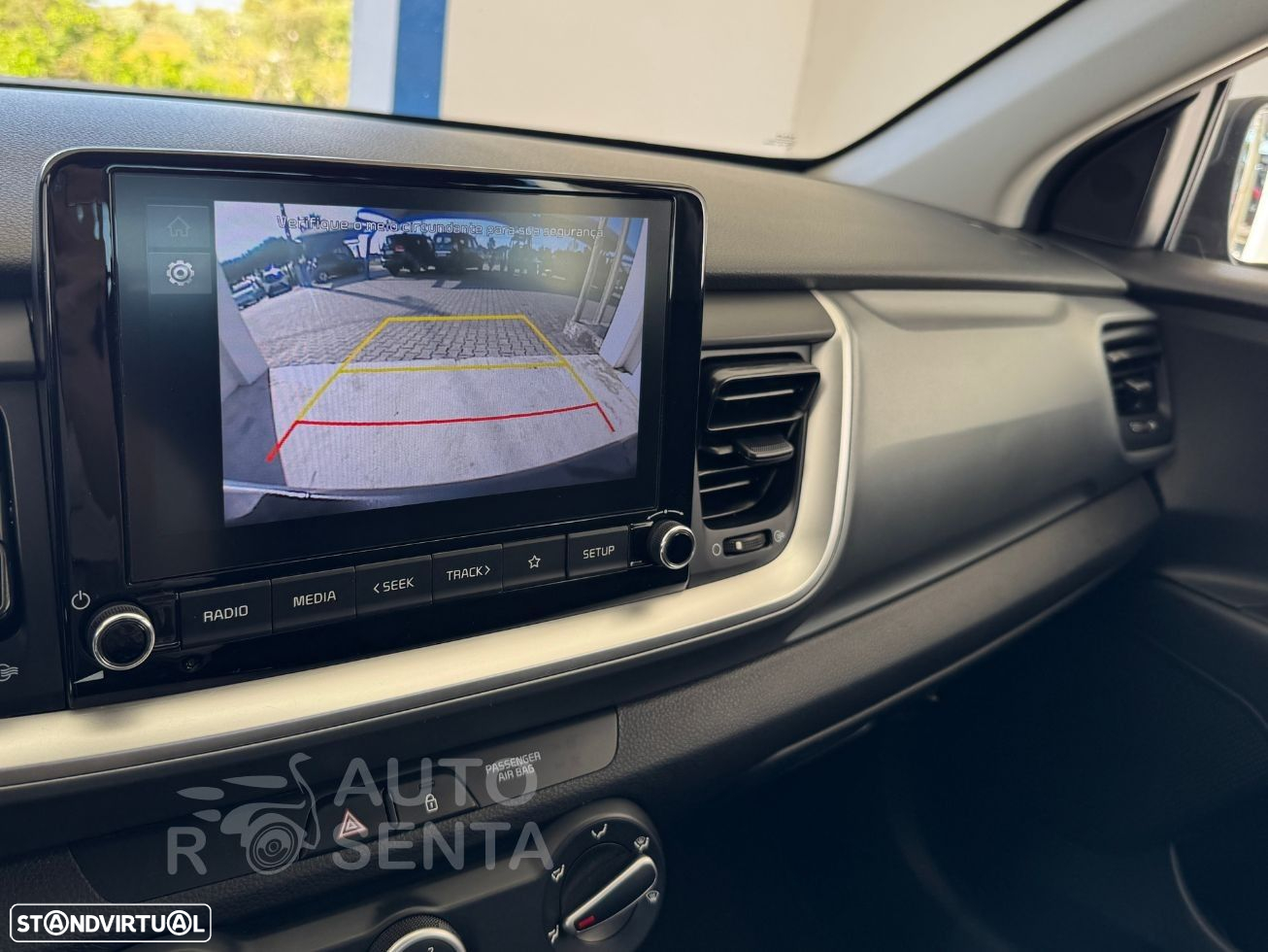 Kia Stonic - 18