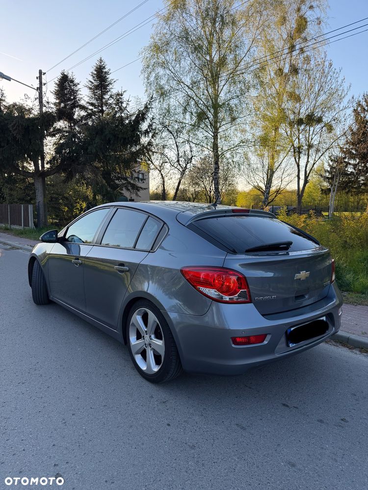Chevrolet Cruze 1.6 LT+ - 7