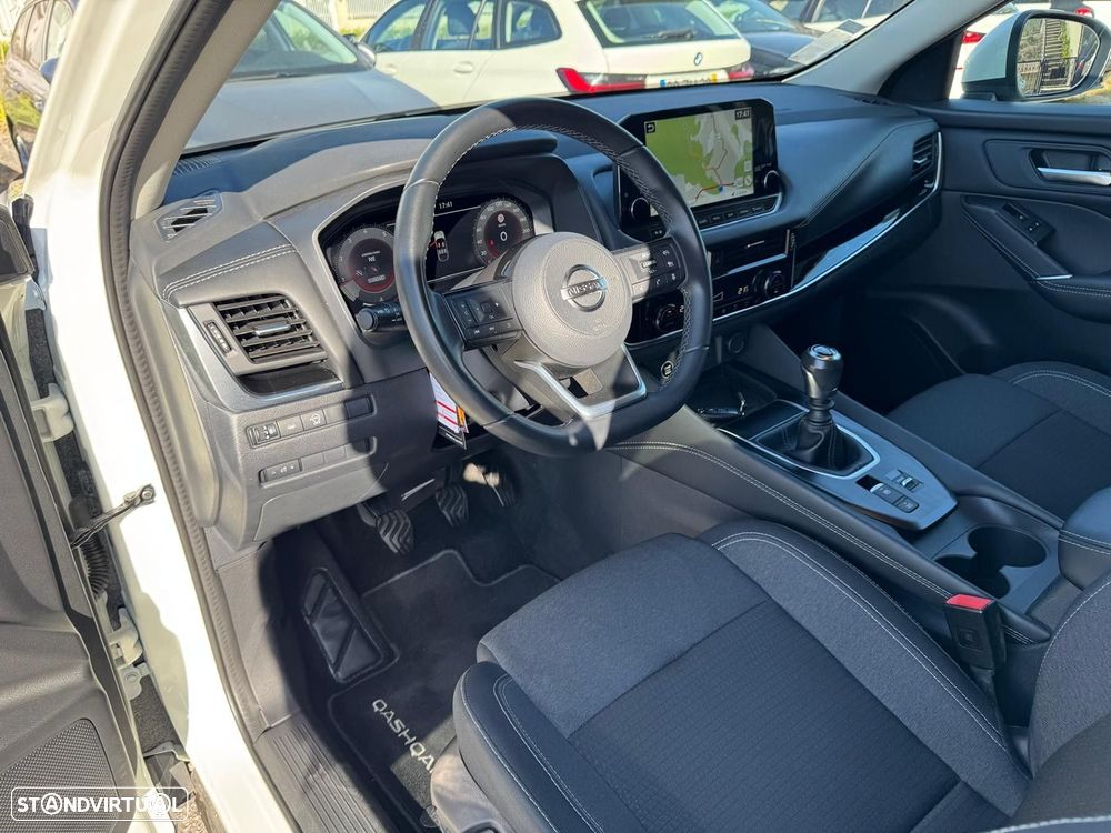 Nissan Qashqai 1.3 DIG-T N-Connecta J18 - 8