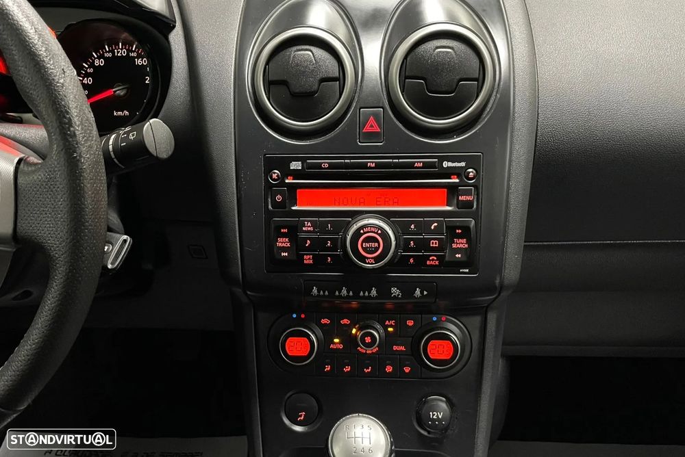 Nissan Qashqai 1.5 dCi Acenta FPD - 32