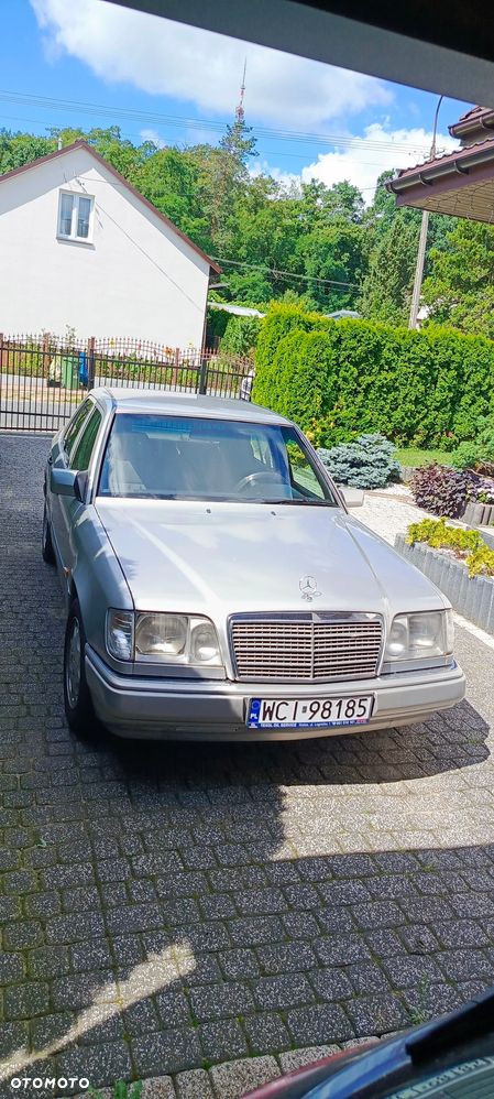 Mercedes-Benz Klasa E - 4