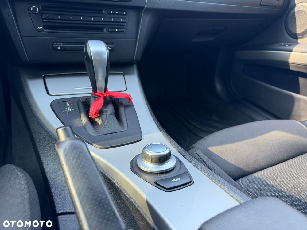 BMW Seria 3 320d DPF Edition Fleet Sport - 9