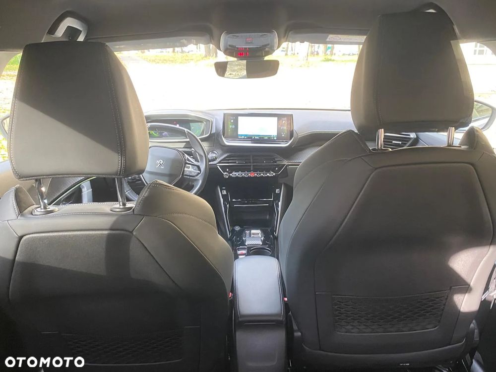 Peugeot 2008 1.2 PureTech GT Line S&S EAT8 - 14