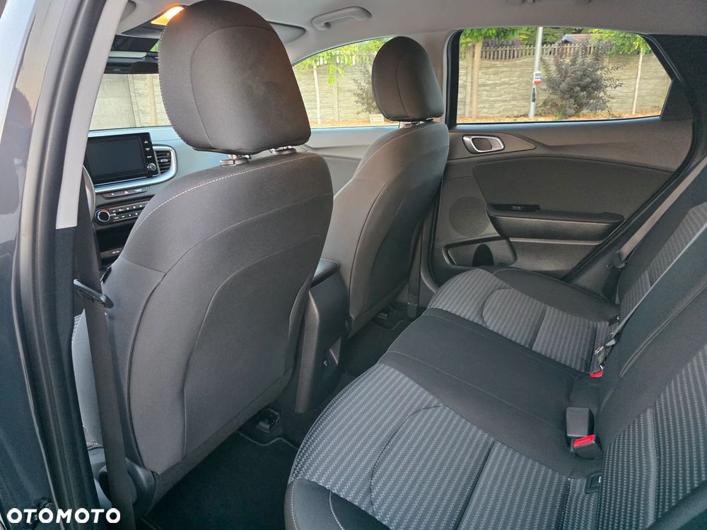 Kia XCeed 1.5 T-GDI M DCT - 16