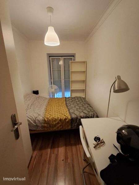 T-2 DUPLEX mobilado equipado. CENTRO Lisboa. Só renda+caução. - Grande imagem: 4/10