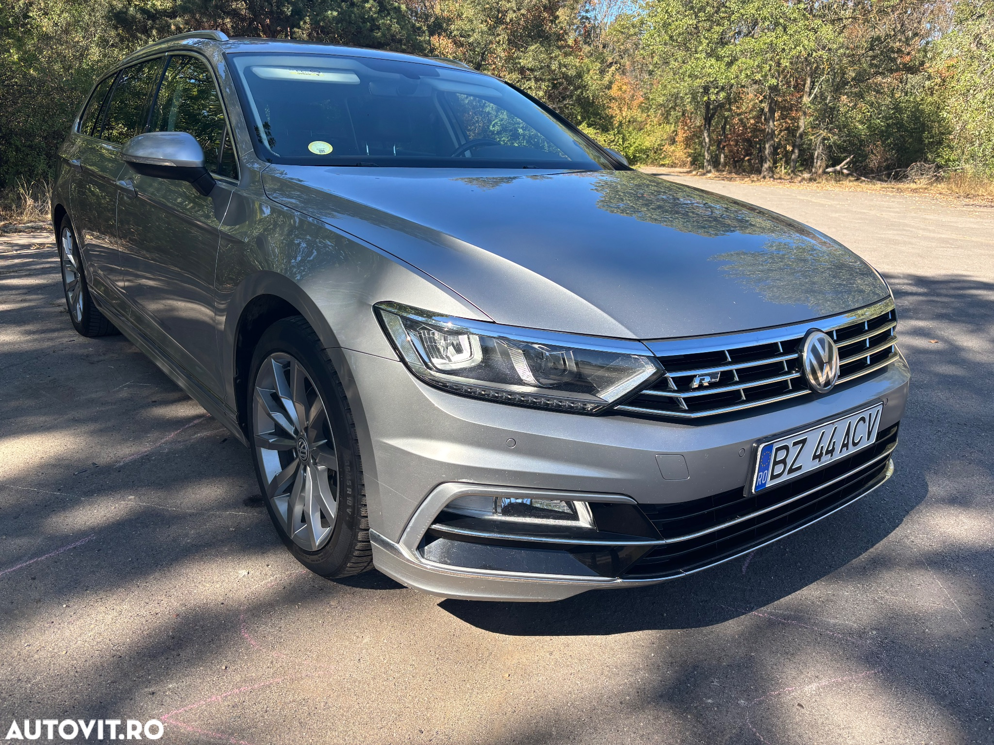 Volkswagen Passat Variant 2.0 TDI DSG (BlueMotion Technology) Highline - 3