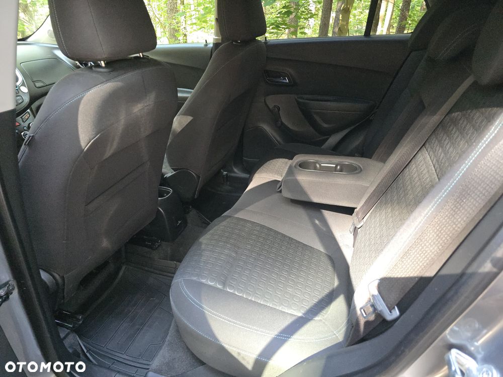 Chevrolet Trax 1.6 LS - 19