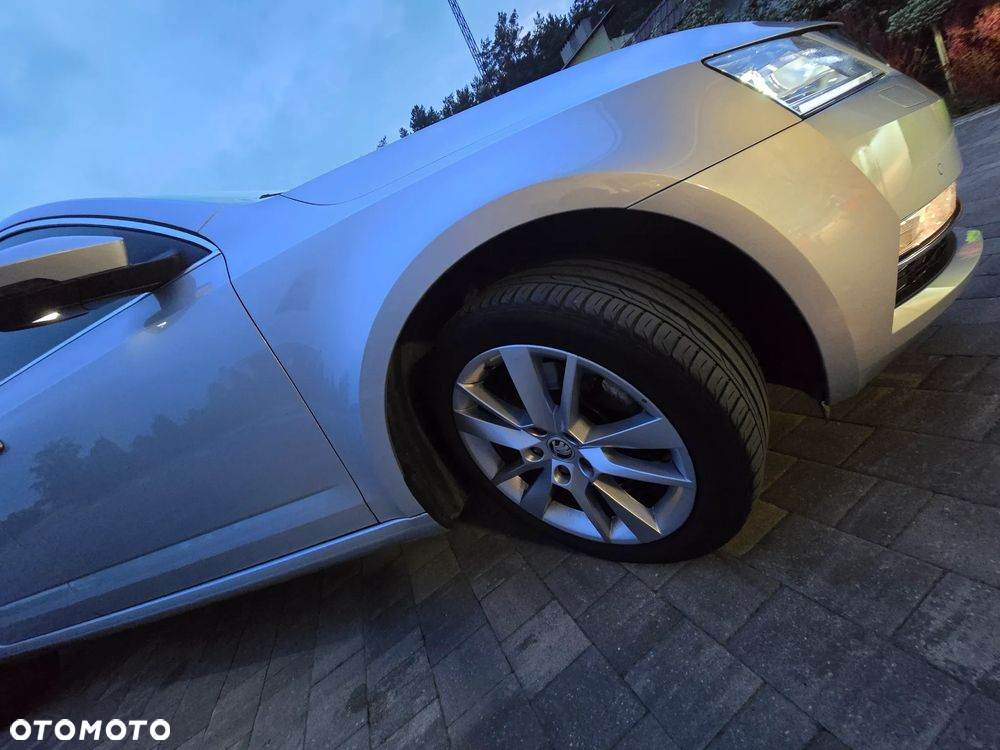 Skoda Octavia 2.0 TSI GPF Style DSG - 19