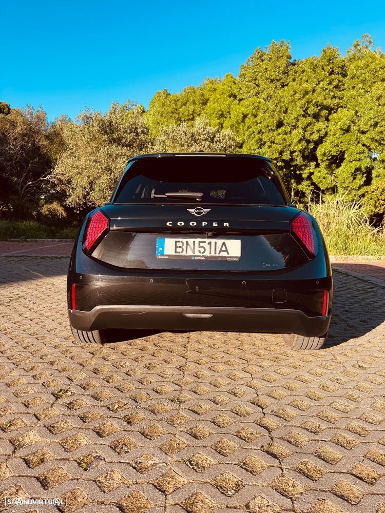 MINI 3 Portas Cooper E JCW M - 3