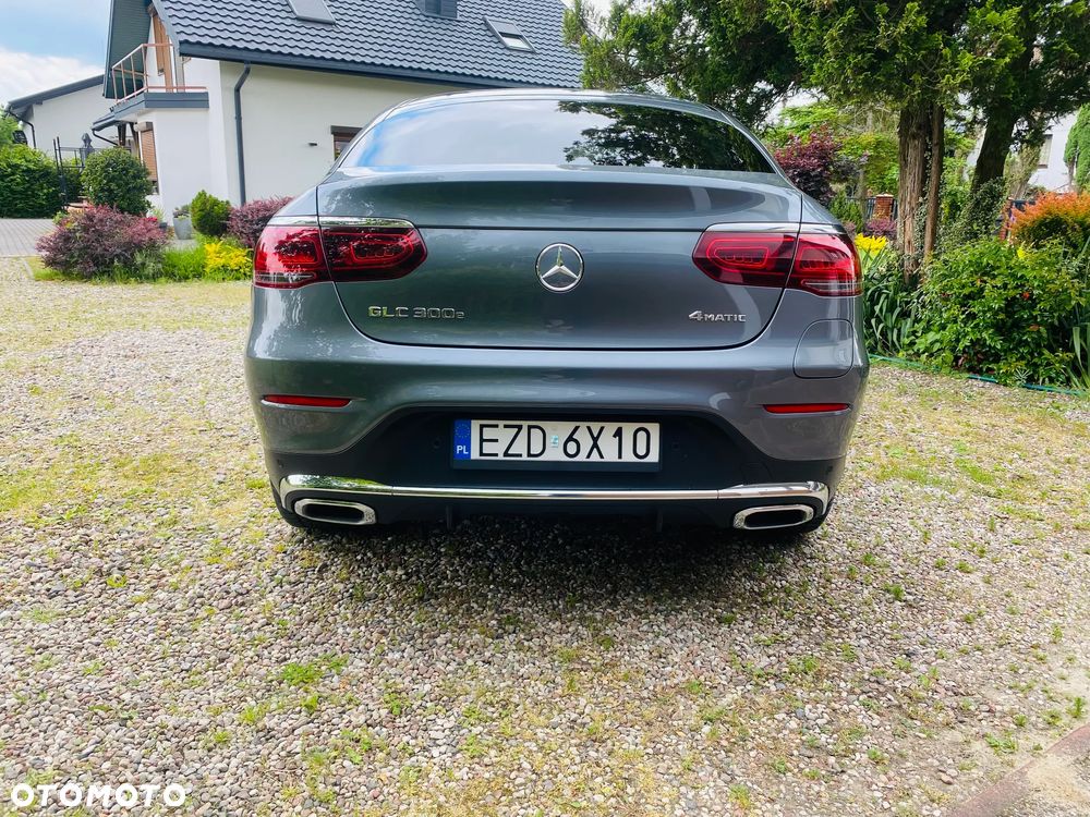 Mercedes-Benz GLC 300 e 4-Matic - 10