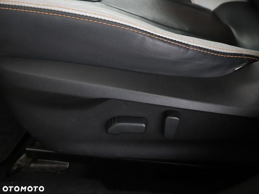 Subaru XV 2.0i Exclusive CVT - 40