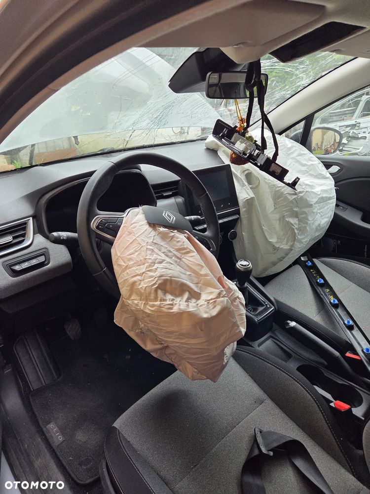Renault Clio TCe 90 EVOLUTION - 7