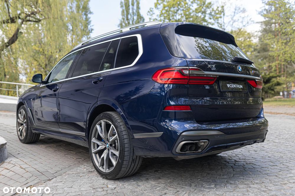 BMW X7 M50i sport - 15
