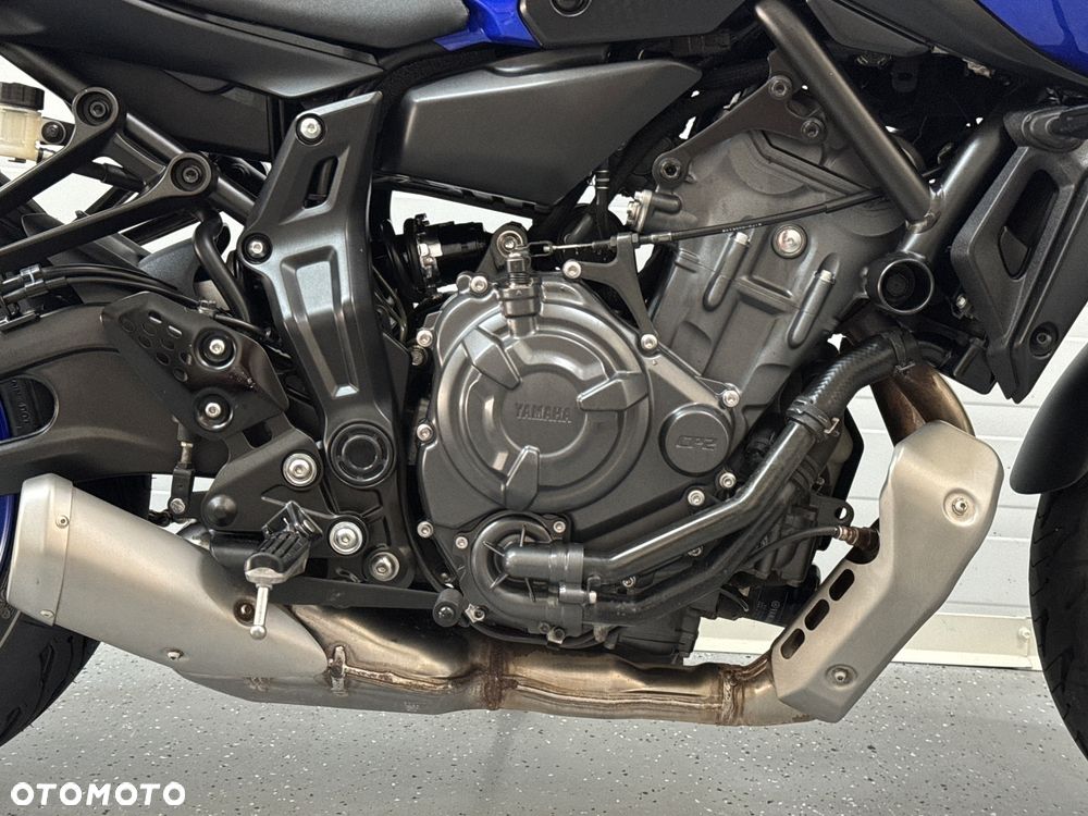 Yamaha MT - 16