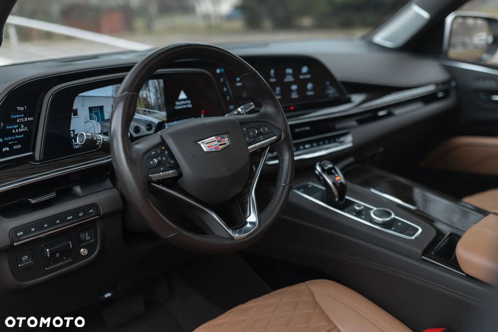 Cadillac Escalade - 14