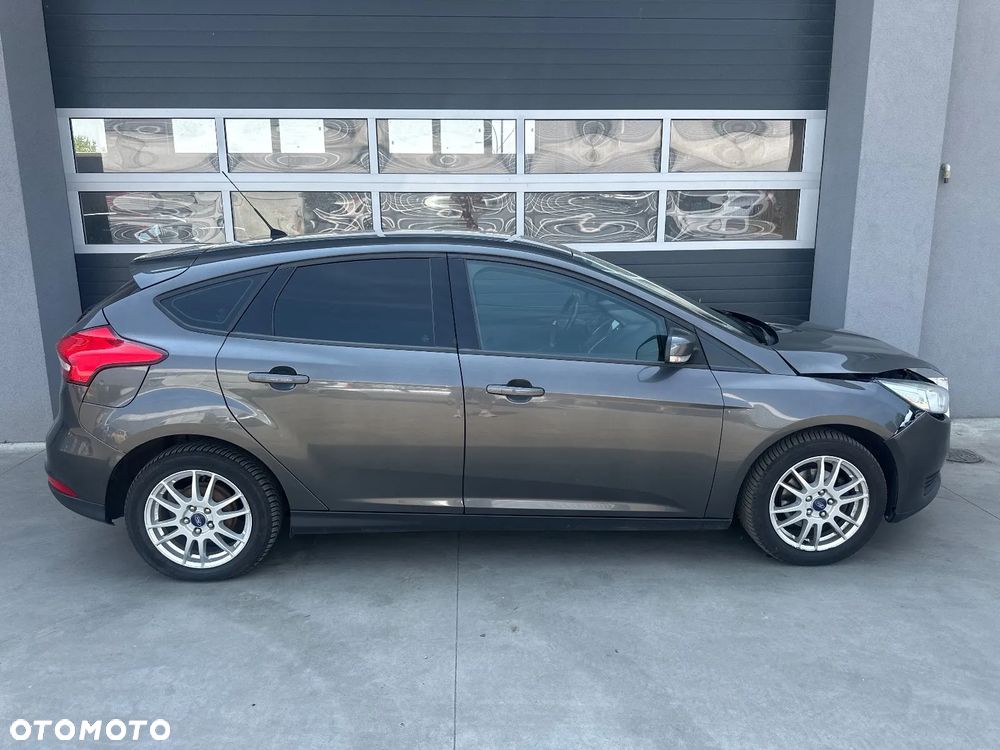 Ford Focus 1.6 TDCi Titanium - 4