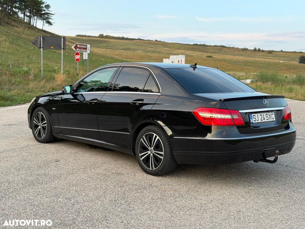 Mercedes-Benz E 250 CDI DPF BlueEFFICIENCY Automatik Avantgarde - 3