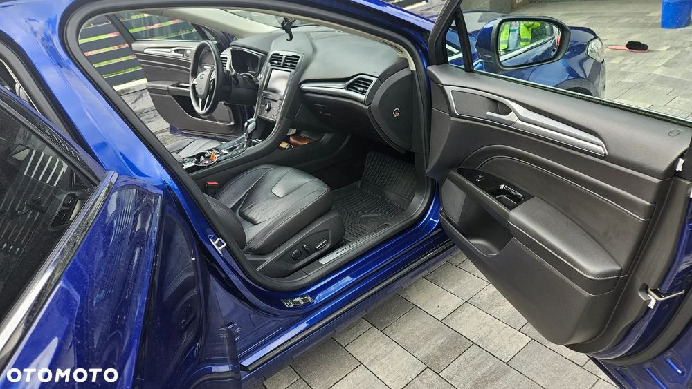 Ford Mondeo 2.0 TDCi Titanium PowerShift - 23