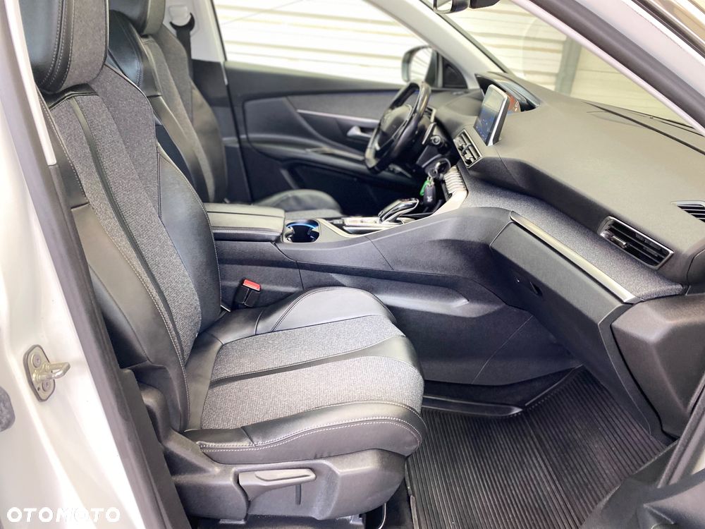 Peugeot 3008 BlueHDi 180 Stop & Start EAT8 Allure - 14