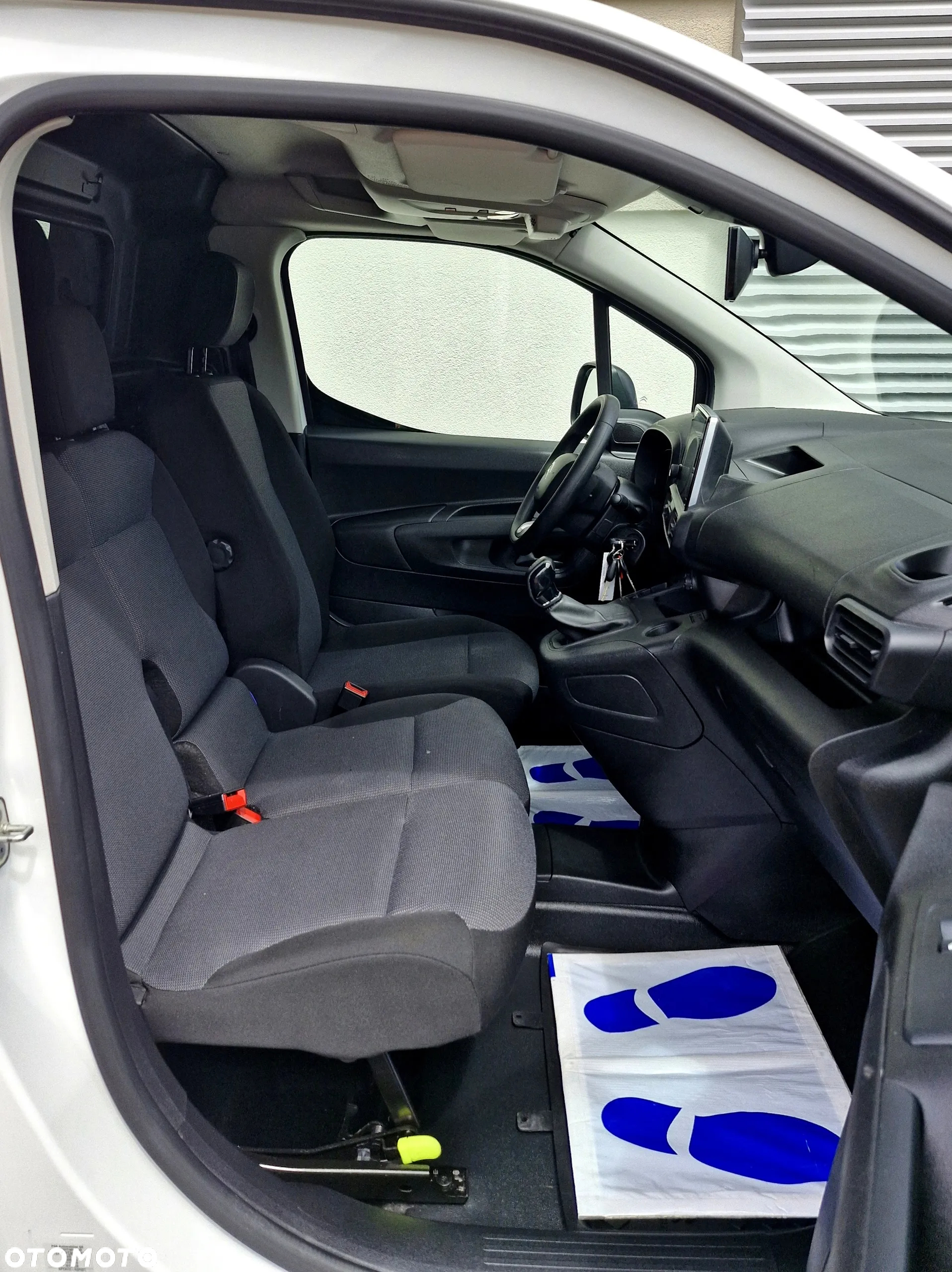 Peugeot Partner, Nawigacja, klima, tempomat, czujniki - 15