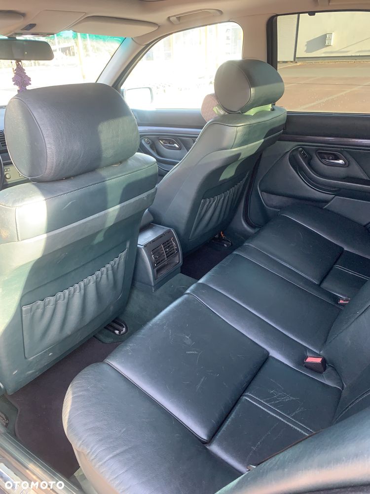 BMW Seria 5 - 17