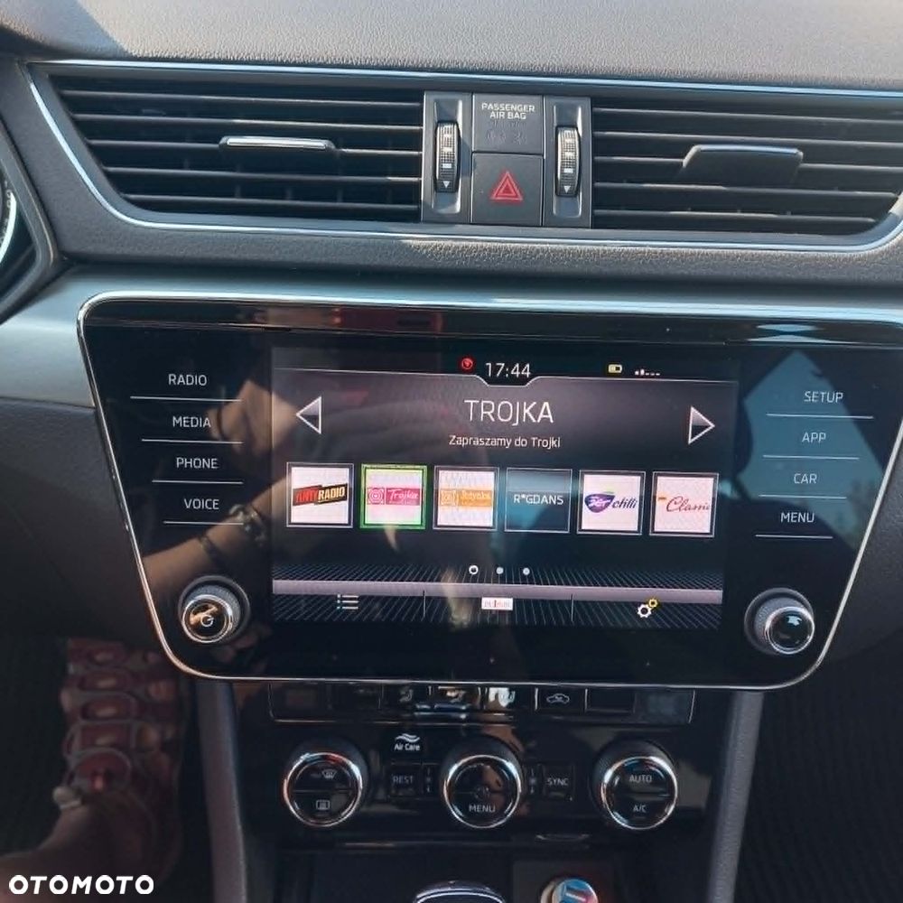 Skoda Superb 2.0 TDI Ambition DSG7 - 14