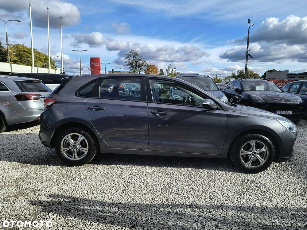Hyundai i30 1.4 Comfort - 32