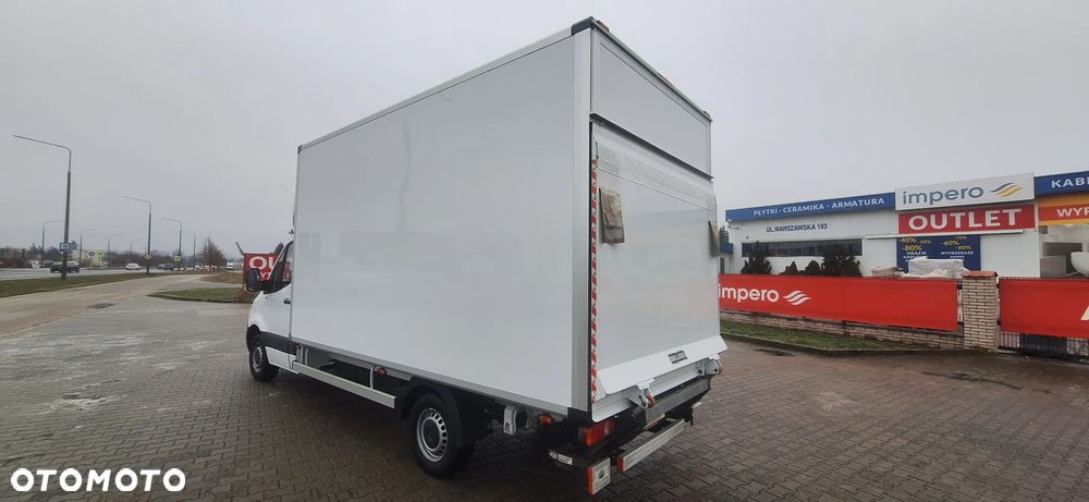 Mercedes-Benz sprinter - 4