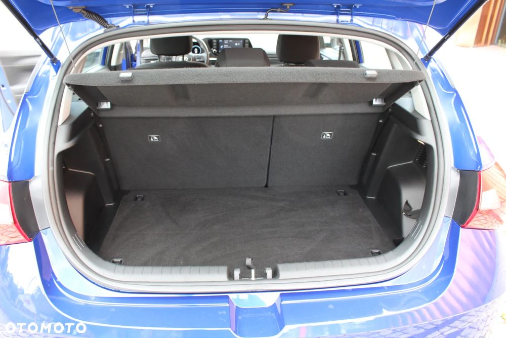 Hyundai i20 - 21