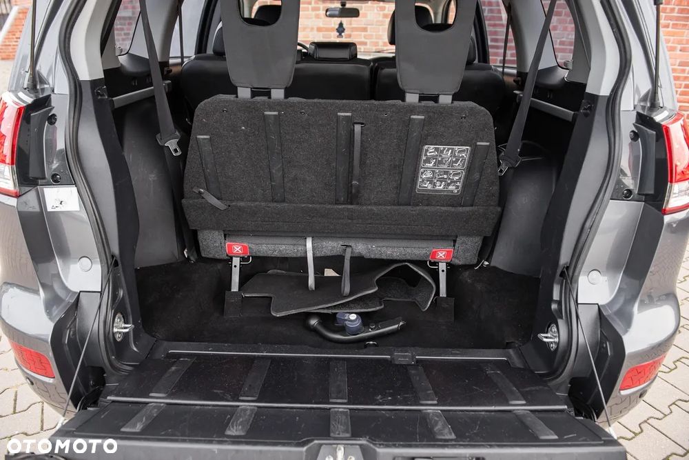 Citroën C-Crosser 2.2 HDi Exclusive - 26