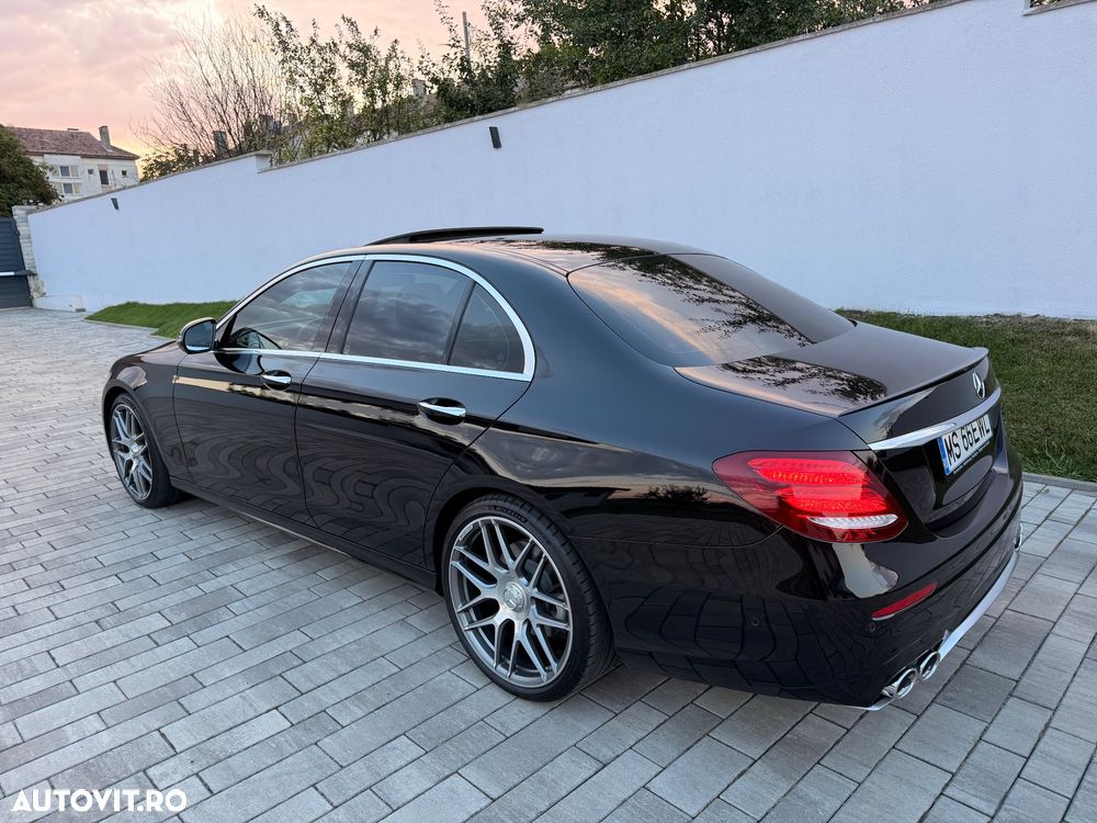 Mercedes-Benz E 400 d 4MATIC 9G-TRONIC AMG Line - 5