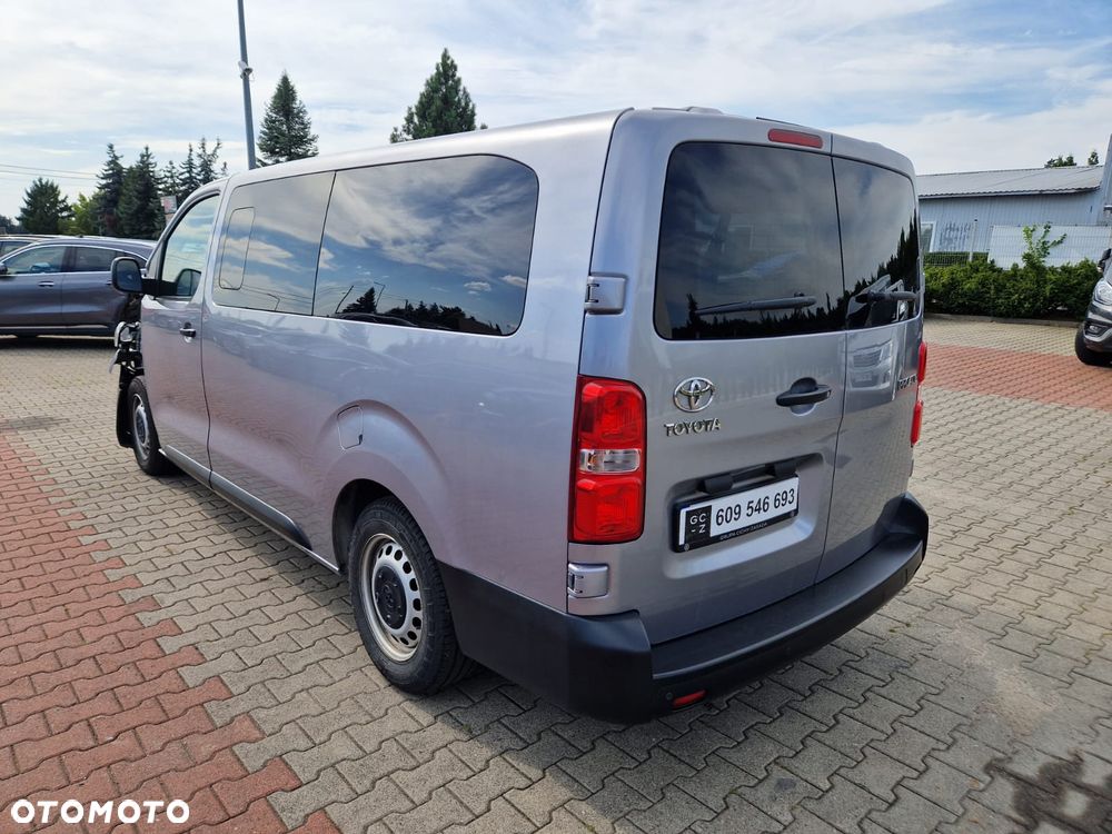 Toyota Proace Verso 2.0 D4-D Medium Business - 4