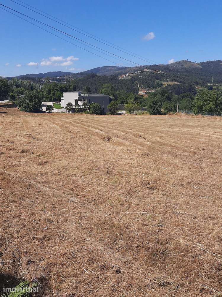 Vende Terreno São Mamede de Recezinhos Penafiel - Grande imagem: 2/8