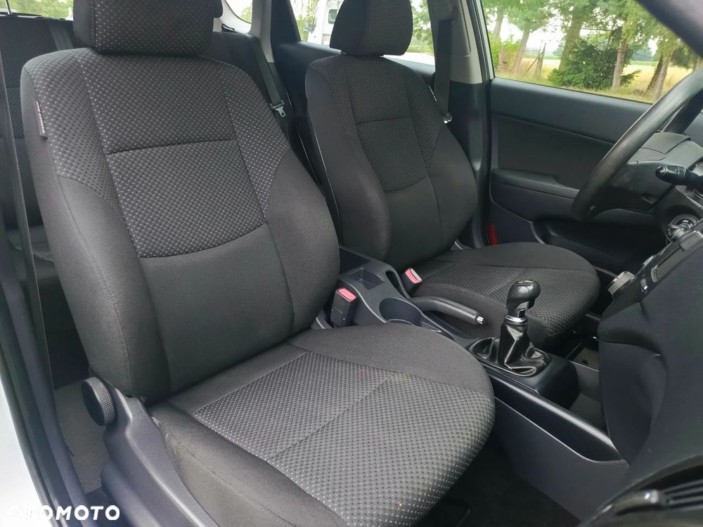 Hyundai i30 1.6 CRDi Comfort - 33