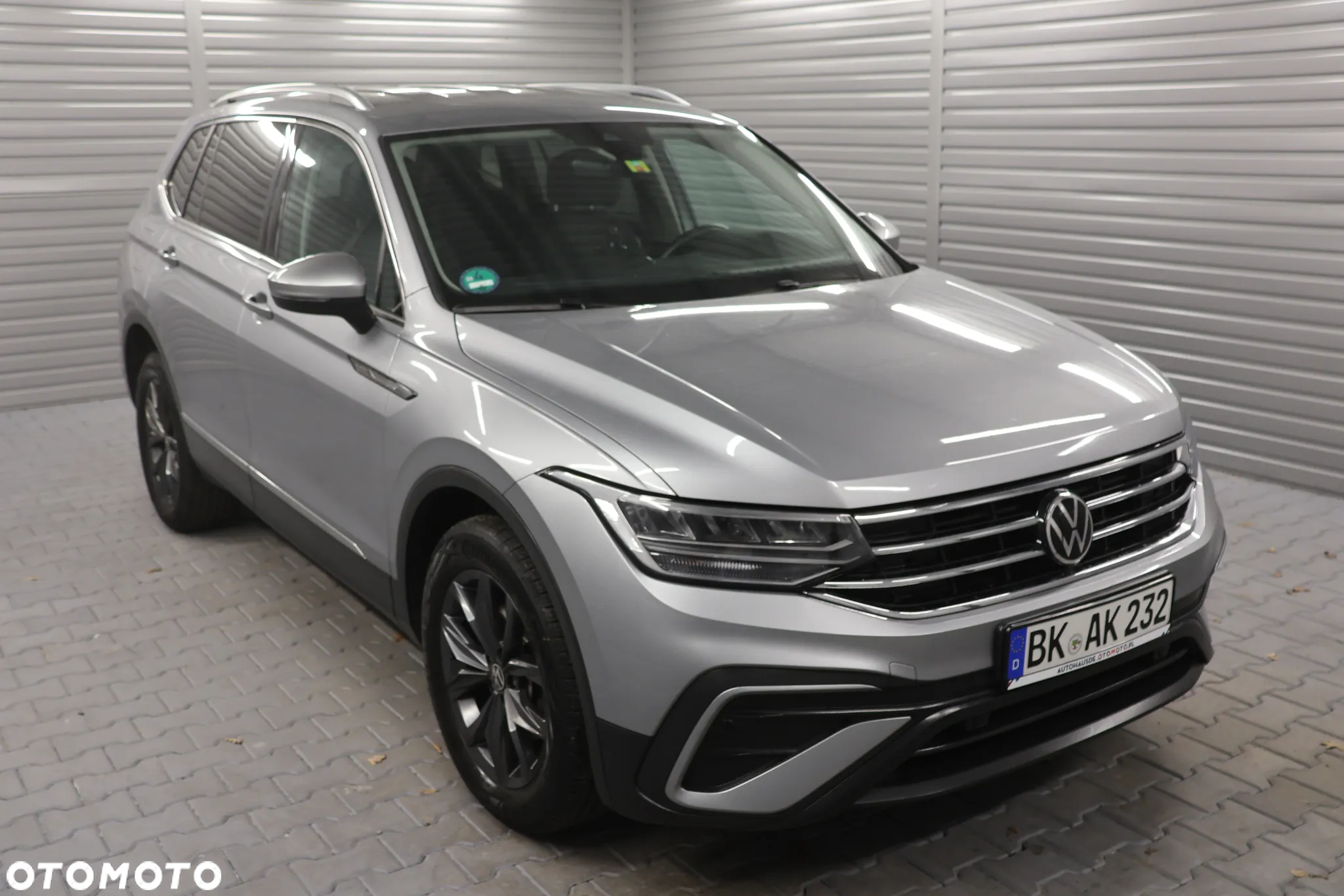 Volkswagen Tiguan Allspace 2.0 TDI SCR DSG Comfortline - 2