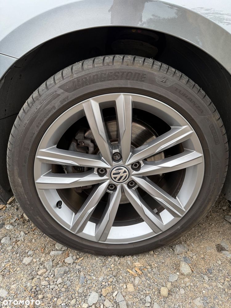 Volkswagen Passat 1.8 TSI BMT Highline DSG - 25