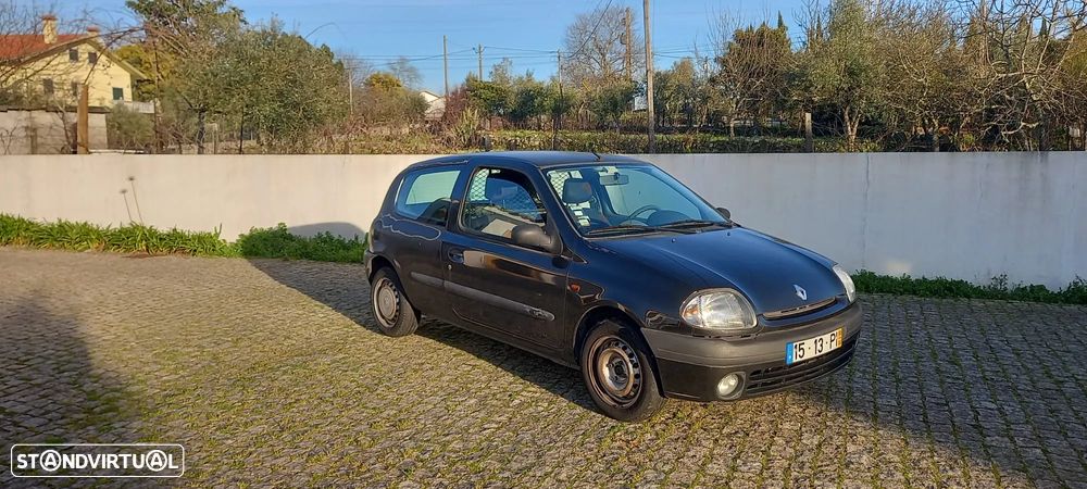 Renault Clio ver-1-9-d-rn - 11