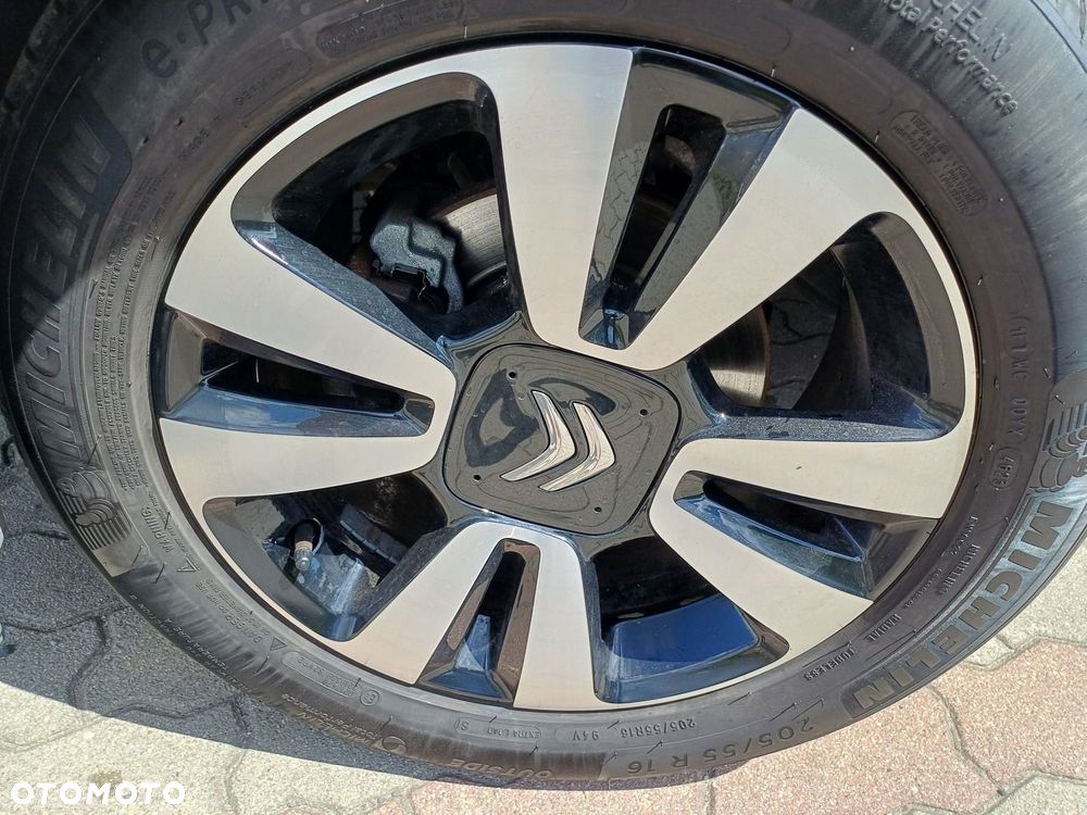 Citroën C3 1.2 PureTech Max EAT6 - 6