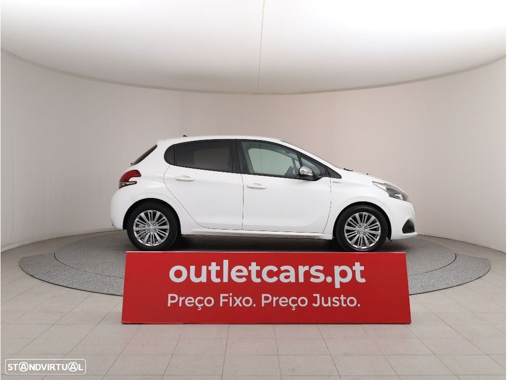 Peugeot 208 1.6 BlueHDi Style - 10