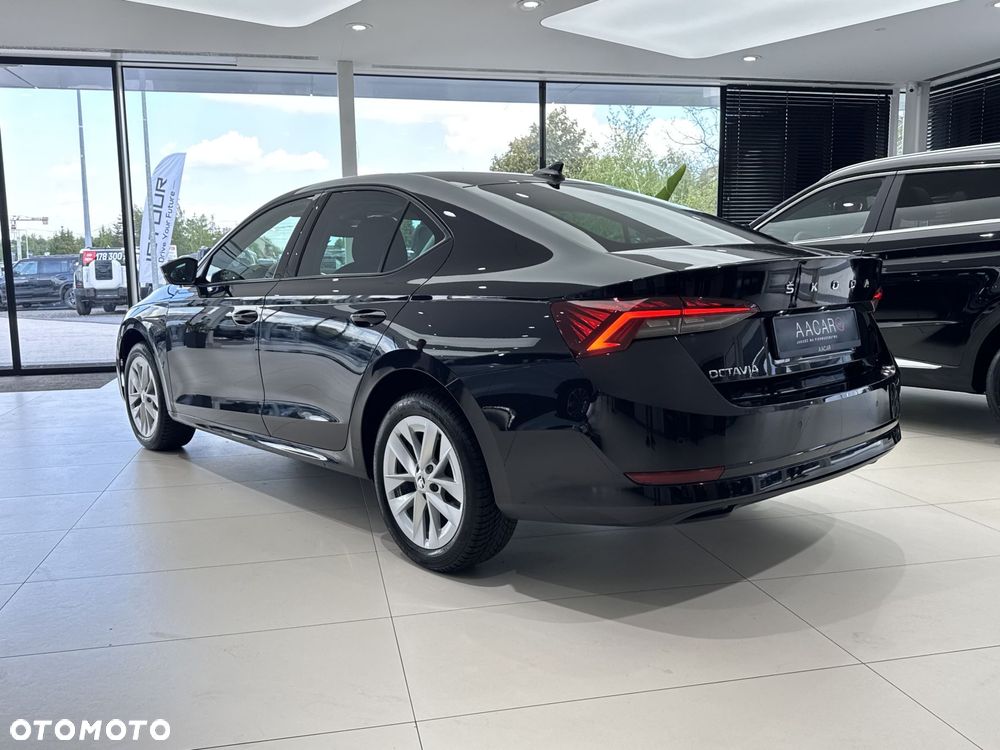 Skoda Octavia 1.5 TSI ACT Ambition - 3