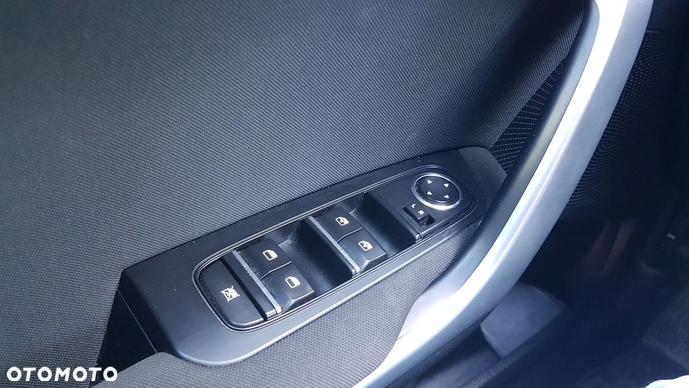 Kia Ceed 1.5 T-GDI M - 25